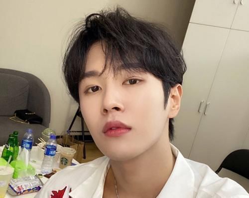 票数|C位出道票数悬殊有多大希林25亿,看到李汶翰开玩笑呢