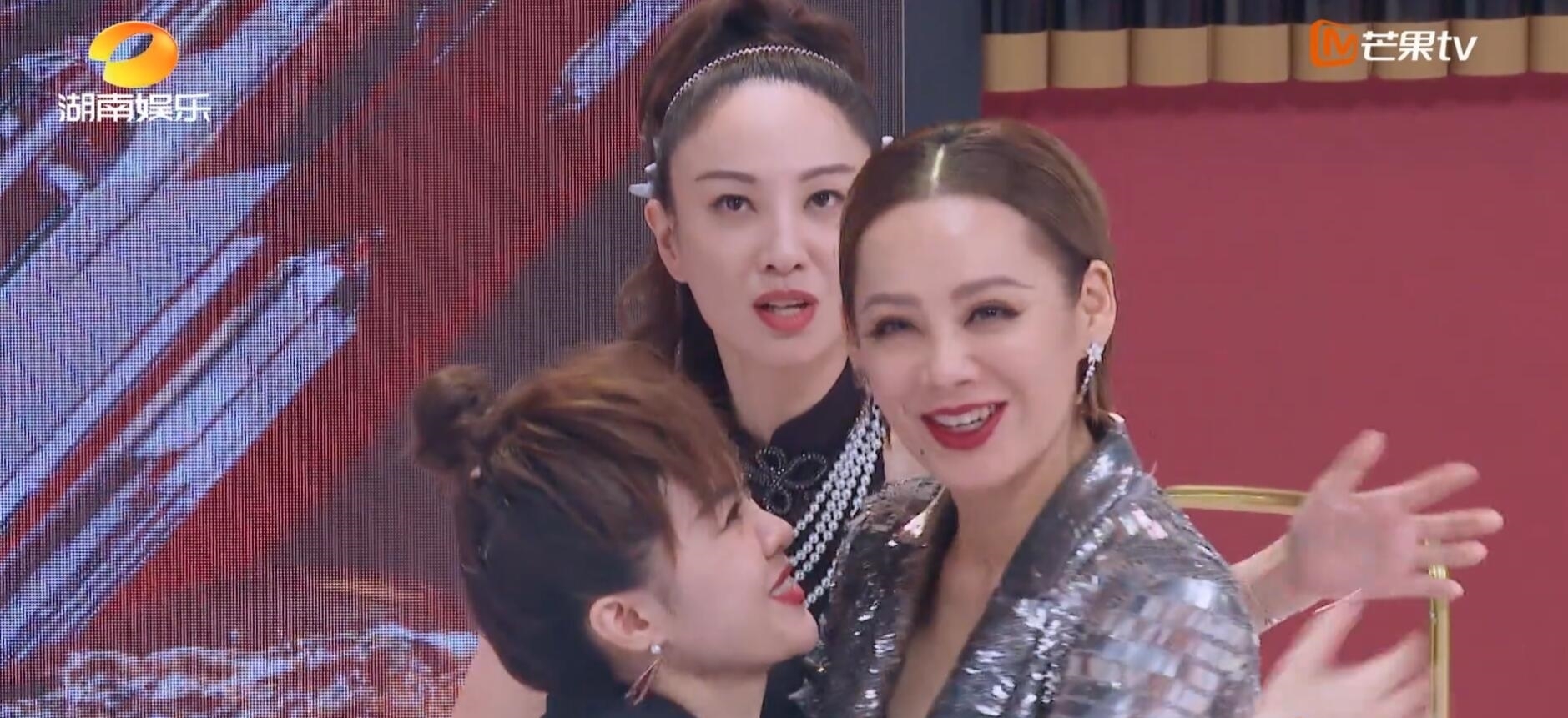 郁可唯|郁可唯:靠暴露私生活拉人气,是很恶心的事情