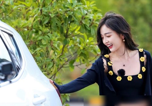  吴宣仪|吴宣仪参加节目信心满满，科一挂了引争议，能不能不要双标