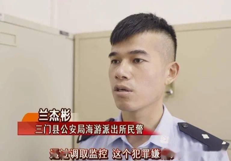  活见鬼|一个月被掰5次后视镜，车主一看监控真是活见鬼了……