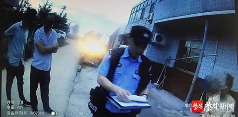  赶至现场|夏季炎热动物躁动，伤人警情增多！