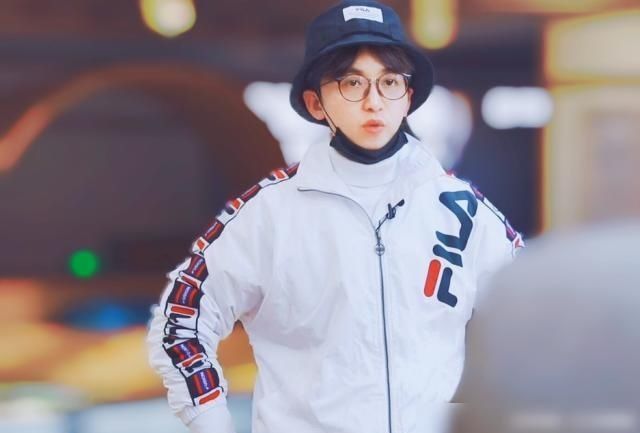  声音|只知道跑男导演的声音不错，可你不知道他这么帅