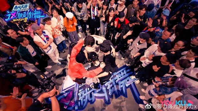  王一博|张艺兴终极battle再夺第一！钟汉良录制前15天，才确定加盟《这街》