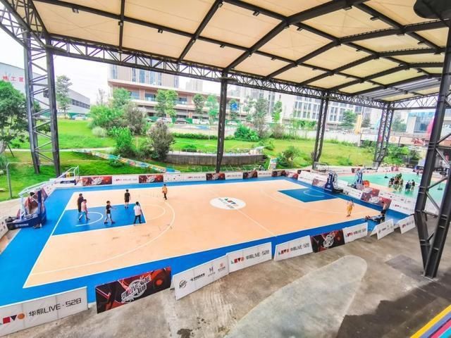  丝绸|“隐秘的角落”第二弹，你的家门口或许就隐藏着“诗与远方”