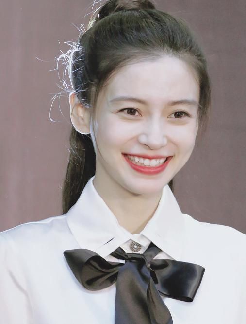  事情|导演搞事情上瘾？趁杨颖睡着把镜头怼脸拍，放大画面粉丝第一次想脱粉