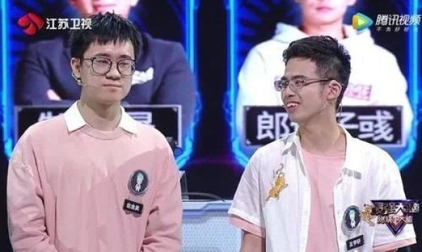 郭海欣|“脑王争霸赛”题目简单，选手说像石头剪刀布，王宇轩说谁都能做