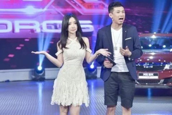 首档|首档喊麦综艺来了,MC天佑疑似复出,四大导师个个土味