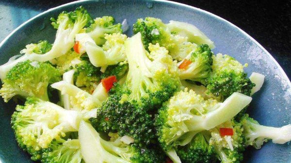  食用|西兰花人称“抗癌冠军”，但不能有以下几种吃法，还很多人不清楚