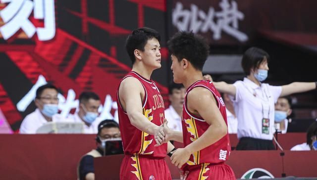 吉林|比赛探析,折损姜宇星的吉林,怎么就和新疆队纠缠到最后