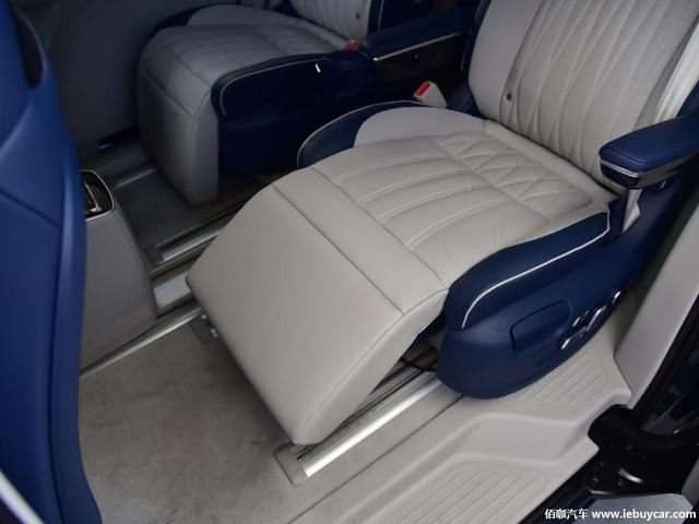 iMAX8|全新中型MPV荣威iMAX8实车 外观十分大气配荣威全新狮标