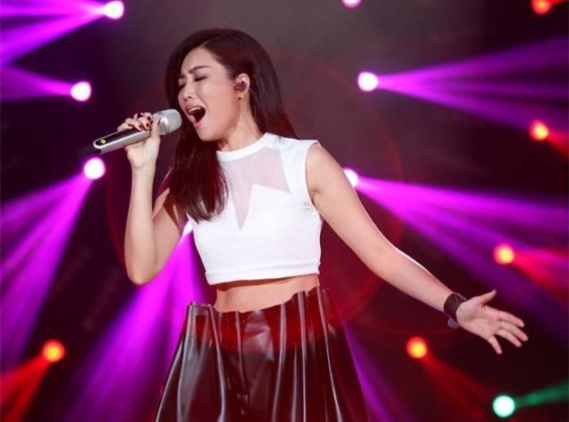  本质|金星直言没看过《浪姐》，暗讽节目有猫腻，笑着说出综艺本质