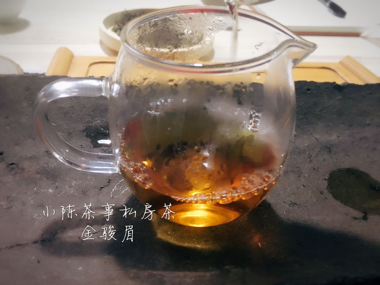 扎心|“冒牌金骏眉”红茶套路深，老茶客亲授5点鉴茶经，看完扎心了