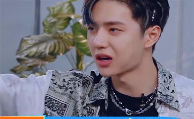  熬夜|《街舞3》意外频出，四位队长熬夜录制出状况，如此高压让人心疼！