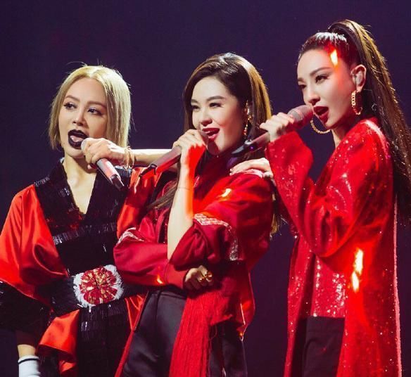  水果台|沈梦辰的离开，全能阿朵又被淘汰，都是为了复活赛做准备？