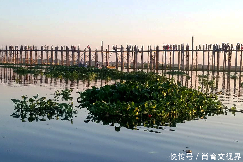 铁钉|缅甸乌本桥,世界十大日落美景之一,是世界上最长最古老的柚木桥,整座桥没有一颗铁钉