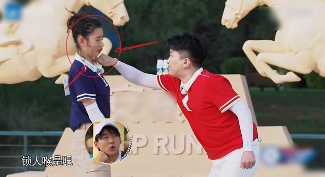  玩游戏|宋祖儿张大大玩游戏对决，看清张大大的动作后，有无台本一目了然