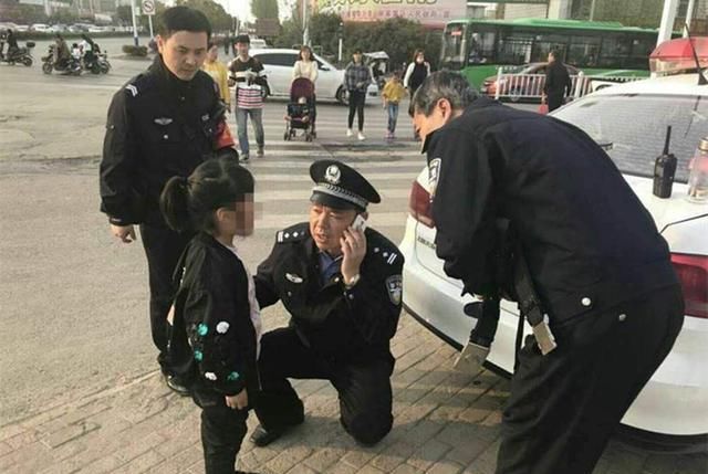  纪先生|3岁小女孩与爸爸在商场走散，当她说出爸爸名字，民警忍不住笑了