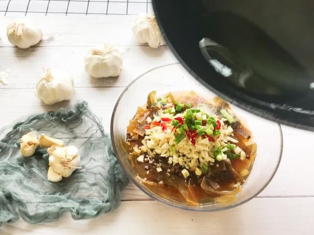  做法|海带最新做法，不炖不煮，让你吃了就上瘾，每次都做一锅不够吃