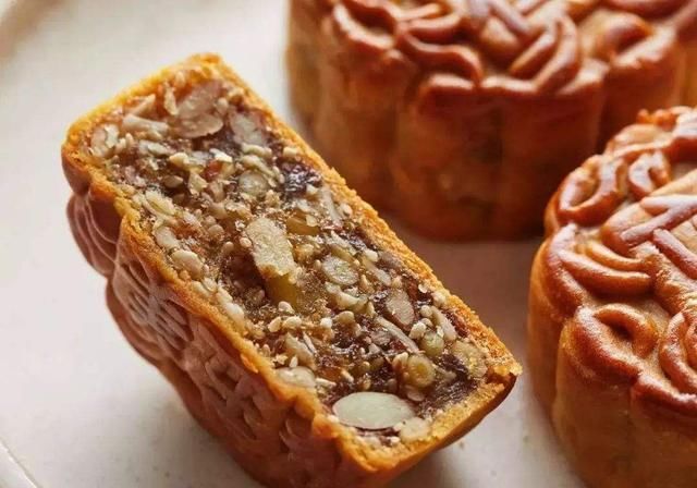 五仁|“月饼鄙视链”的底端——五仁月饼,为何还是如此火爆?