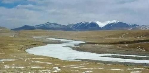  死亡|南京大学生在青海无人区死亡，是什么原因让她去那里呢？