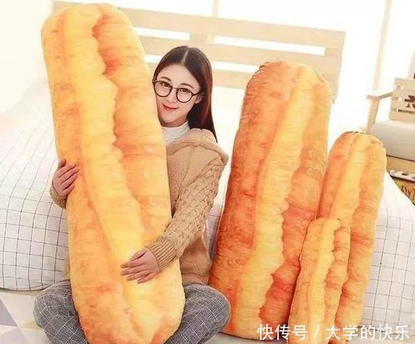 歌儿|今日图:感觉这金身罗汉,突然就唱起了歌儿来了