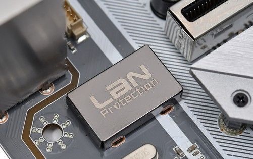  三代锐龙|AMD 3000XT系列处理器首测 性能上升功耗不变