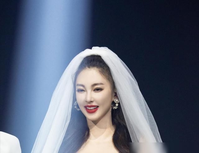 姐姐|《乘风破浪的姐姐》宁静来这一趟,真是得不偿失!