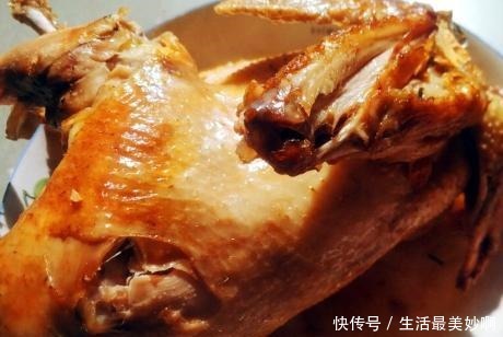 不用|家庭版叫花鸡,不用烤箱也不用泥巴,鸡肉鲜香软烂又多汁,特好吃