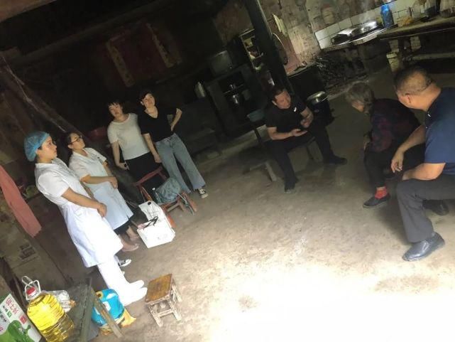 周至|周至籍董事长赵银良回乡送爱心