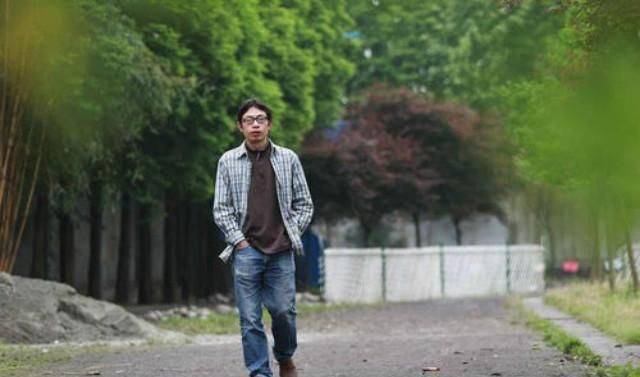 老师|十二年后，再看“范跑跑事件”，他还应该当老师吗？
