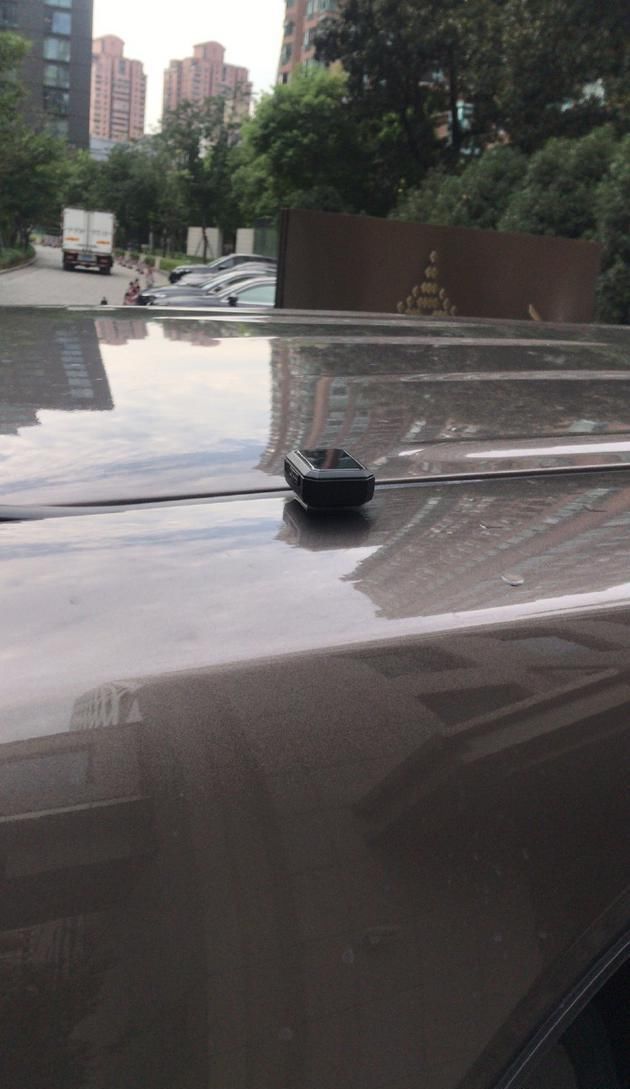 超称|徐炳超称车上被私生安装定位器 网友恰好目睹全程