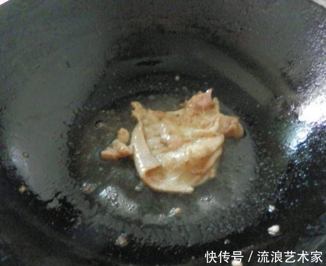  粽叶|带有粽叶香味的香菇鸡腿饭非常适合寒冷和多雨的天气