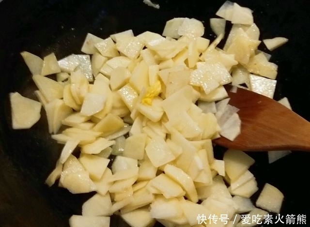 特别|秋天,不要错过这道家常菜,简单易做,5块钱做一盘,实惠又美味