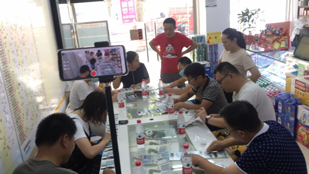 大奖|又一个刮刮乐“灵秀湖北”30万元大奖在直播镜头下诞生