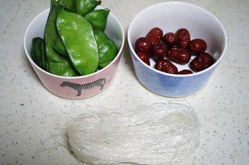  凉拌菜|这菜初秋才上市，形似猫耳脆又鲜，10元买四斤，炒菜拌菜属它香