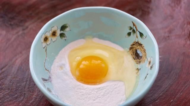  家常|入秋的莲藕最脆，家常版藕盒做法，老公1次能吃10多个