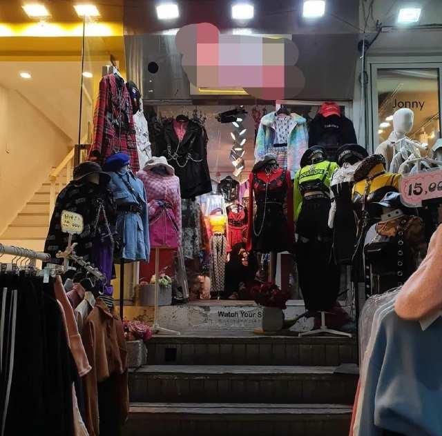  知名品牌服|照片和价格：韩国的服装店，是什么样的？