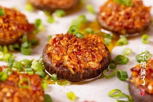  做饭|? 最不懂做饭的人也该学会的一道菜！！成菜超超超惊艳！4 块钱一盘的素菜，凭啥上桌秒光？！