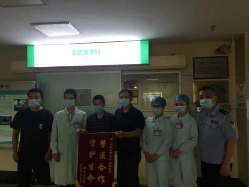  厚街交警|女子骑电动滑板车驶入机动车道被撞，幸亏有这条“绿道”……