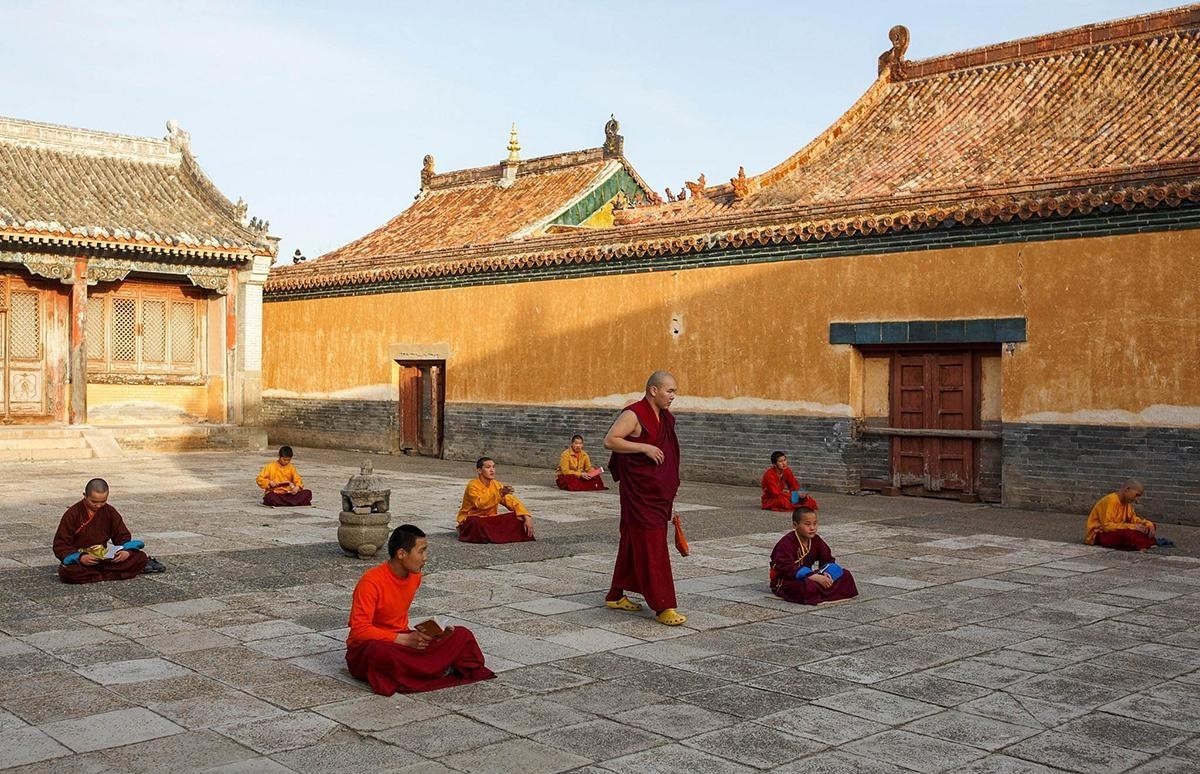 尼姑|五台山尼姑参加抗美援朝,回国后再次出家,圆寂后被塑成肉身菩萨
