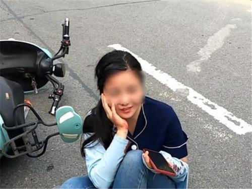  女子|女子骑电动车被撞，当街上演“失忆”大戏，路人：50集能演完吗？