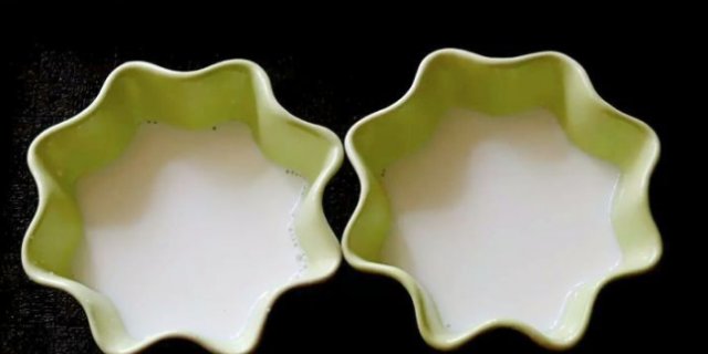  皮蛋|只花5块钱就能做出清凉可口的双皮蛋奶，抓紧学起来！