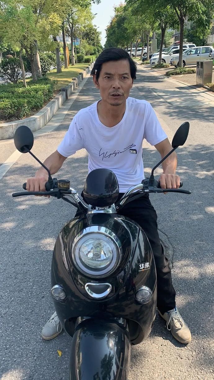 路红绿灯|曝光！高清无码！