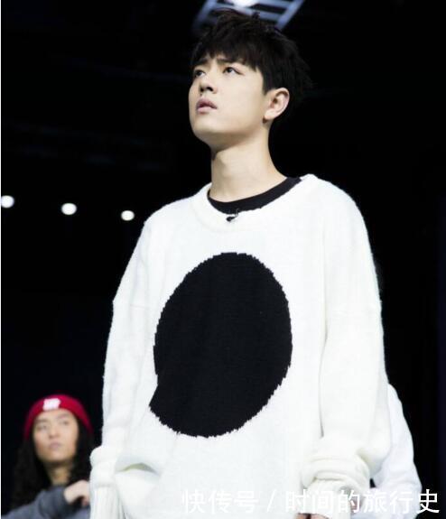  释放|官网用肖战的歌道晚安，《余生》节目单被辟谣同时也释放重要讯号