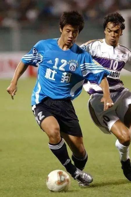  球衣|盘点大连足球历代球衣！哪一款是你的最爱？