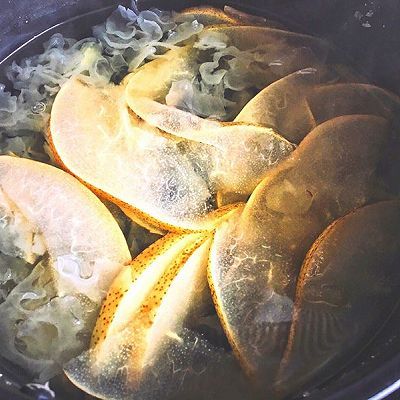 银耳|银耳雪梨皂角米甜汤