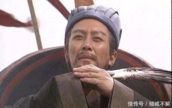 成就|此人最早跟随曹操，被抓后助刘备成就霸业，功劳堪比诸葛亮！