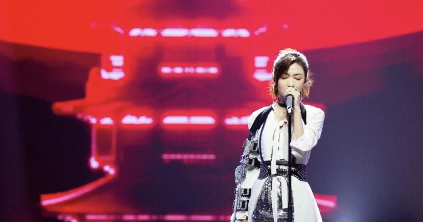  节目|《浪姐》成团名单曝光，万茜人气担当惹非议，阿朵出道实至名归