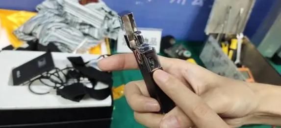 针孔摄像头|看完这些偷拍、直播工具，毛骨悚然