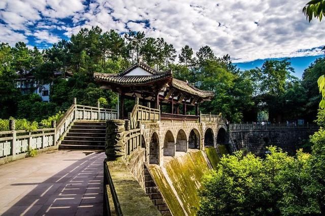 天台山|四川成都秘藏的千年古城，又仙又美又凉快，一眼便会爱上